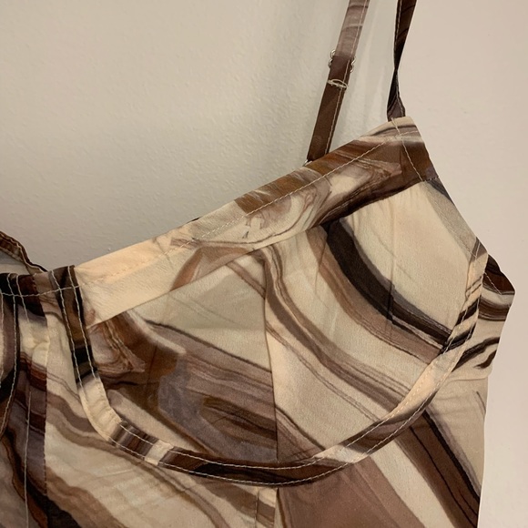 PrettyLittle Thing cropped top. Part of matching set. Size 8. - Picture 2 of 7